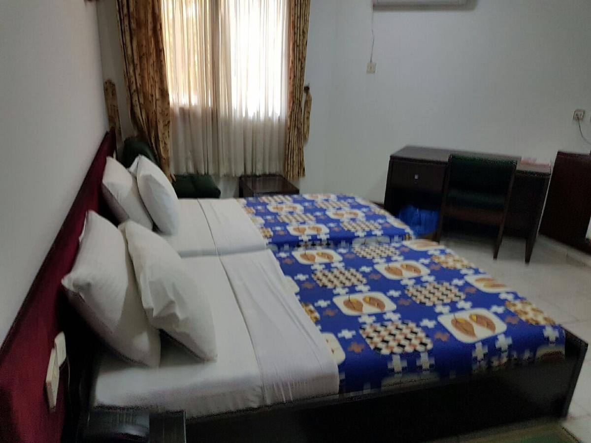 קומסי Royal Basin Resort מראה חיצוני תמונה